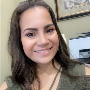 Meet your Posher, Roberta